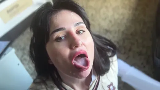 Imagen del video Facial a una colegiala española putilla