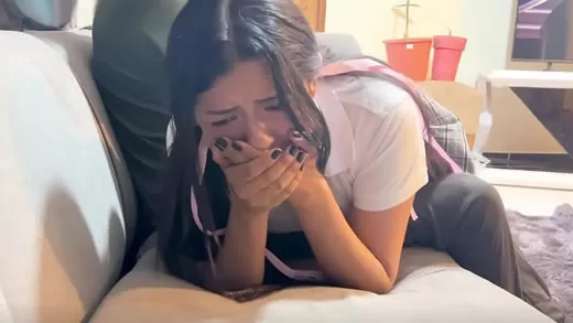 Imagen del video Doll Baby Bell recibe una lección de su padrastro