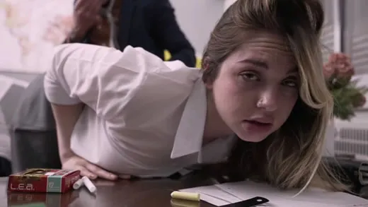 Imagen del video Sara latina castigada duro por el profesor