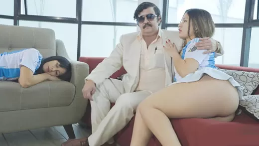 Imagen del video Pablo Escobar se folla a dos argentinas guarras